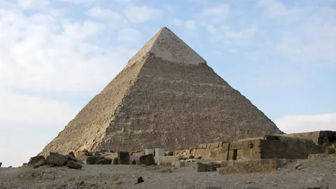 新春游戏盛宴！《龙之谷》怀旧版激情回归，鹰角巨制《明日方舟：终末地》重磅公测，重温经典，探索未知！